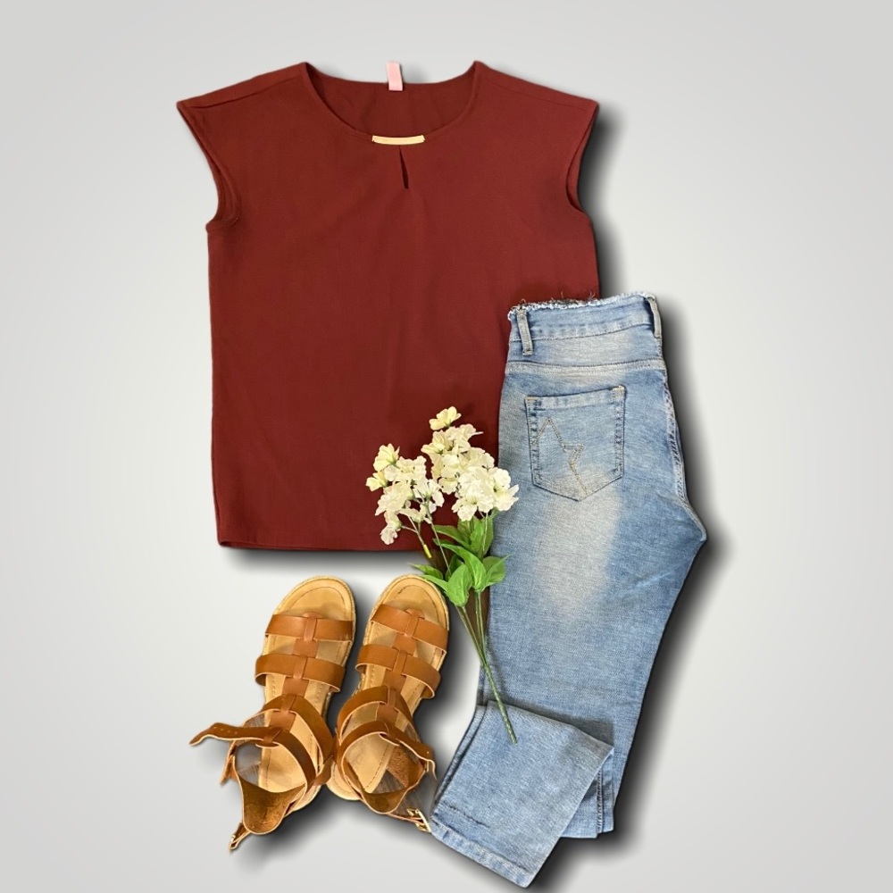 Maroon top